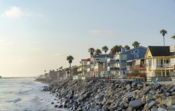 カリフォルニアの風を感じる憧れのビーチハウスに住もう